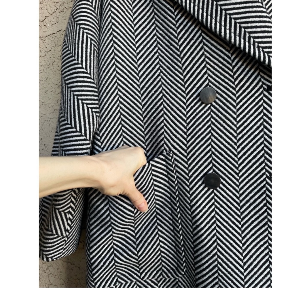 MANGO Black & White Herringbone Cross Oversized Double Breasted Wool Blend Coat - Picture 5 of 13